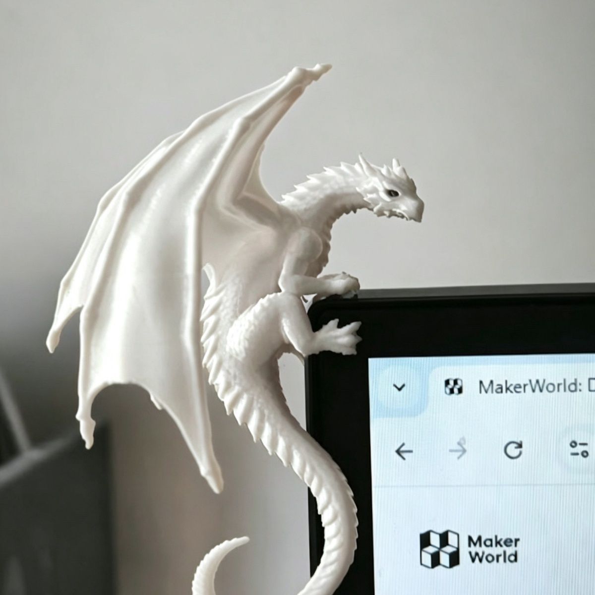 Cool Dragon Lying Figure Monit - Esports Gaming Monitor ulasan dan harga