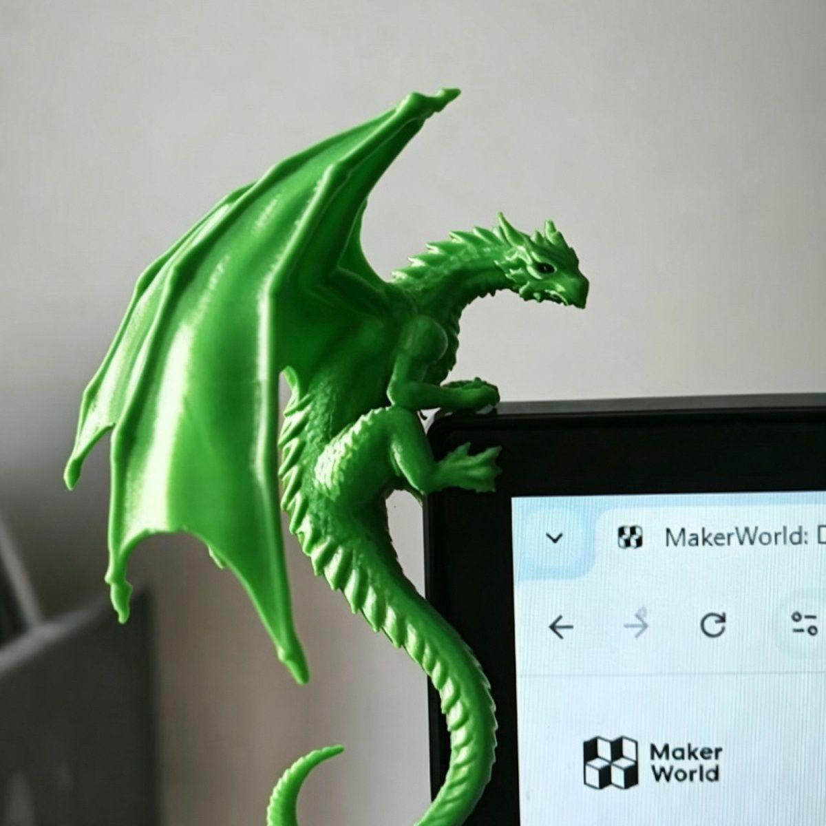 Cool Dragon Lying Figure Monit - Esports Gaming Monitor ulasan dan harga